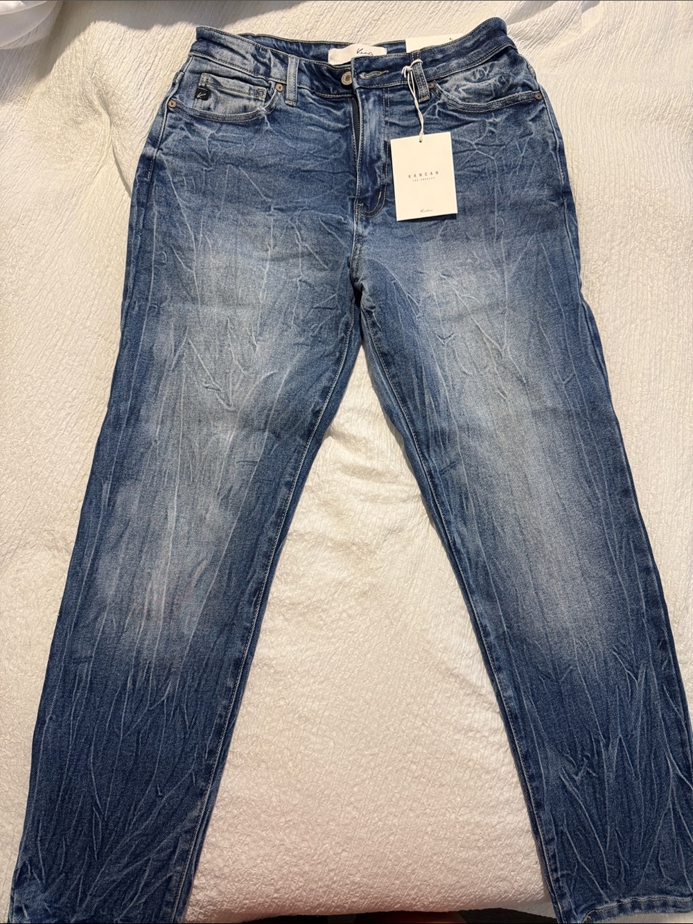 KanCan Women's Straight Leg Jeans - Medium Blue Wash